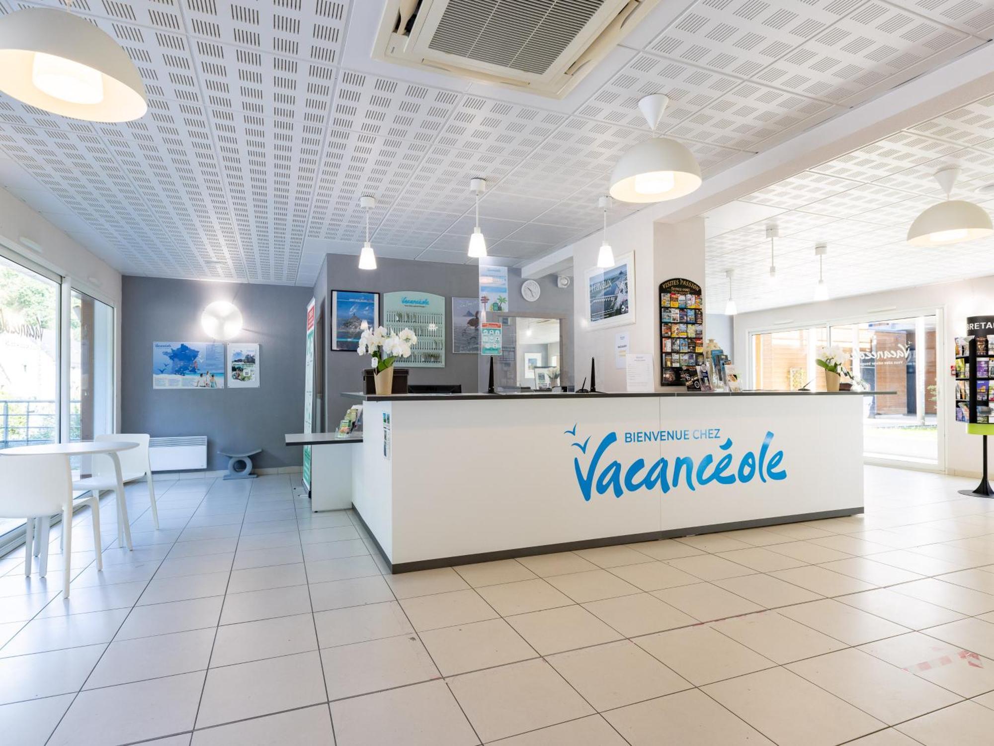 Hotel Vacanceole - Les De La Baie *